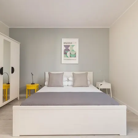 Apartamento 1 Bedroom With Terrace - Wawrzynca 21