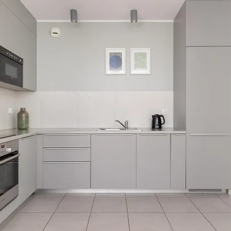 1 Bedroom With Terrace - Wawrzynca 21 Appartement